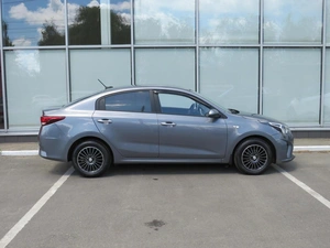 Седан Kia Rio 2020 года, 1875000 рублей, Брянск