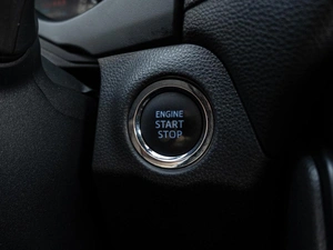 Внедорожник Toyota RAV4 2022 года, 2950000 рублей, Краснодар