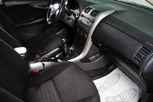 Седан Toyota Corolla 2008 года, 509000 рублей, Сургут