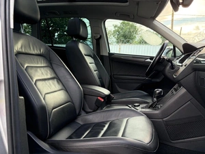 Внедорожник Volkswagen Tiguan 2017 года, 2489000 рублей, Ижевск
