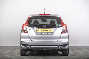 Хетчбэк Honda Fit 2017 года, 1079000 рублей, Томск