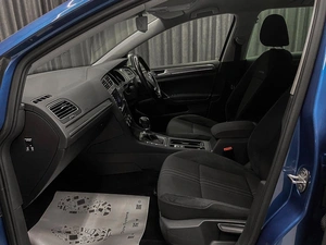Универсал Volkswagen Golf 2015 года, 1489000 рублей, Красноярск