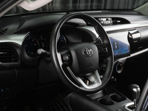 Пикап Toyota Hilux 2016 года, 3629000 рублей, Тюмень