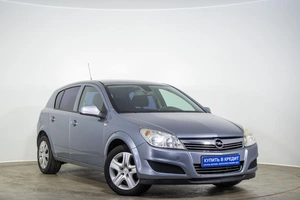 Хетчбэк Opel Astra 2010 года, 599000 рублей, Оренбург
