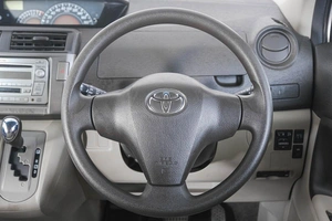 Минивэн Toyota Passo Sette 2009 года, 949000 рублей, Кемерово