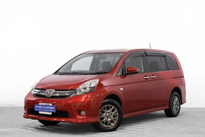 Минивэн Toyota Isis 2013 года, 1279000 рублей, Барнаул