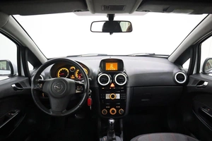 Хэтчбек Opel Corsa 2011 года, 685000 рублей, Брянск