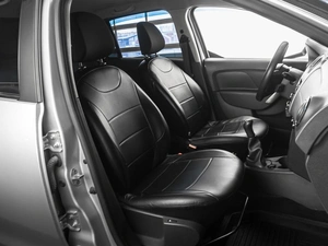 Седан Renault Logan 2019 года, 920000 рублей, Тюмень