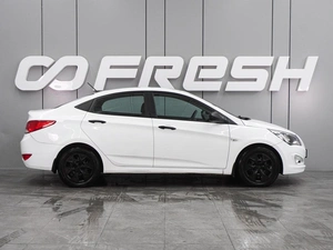 Седан Hyundai Solaris 2016 года, 919000 рублей, Воронеж