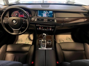 Седан BMW 7 серия 2014 года, 3199000 рублей, Красноярск