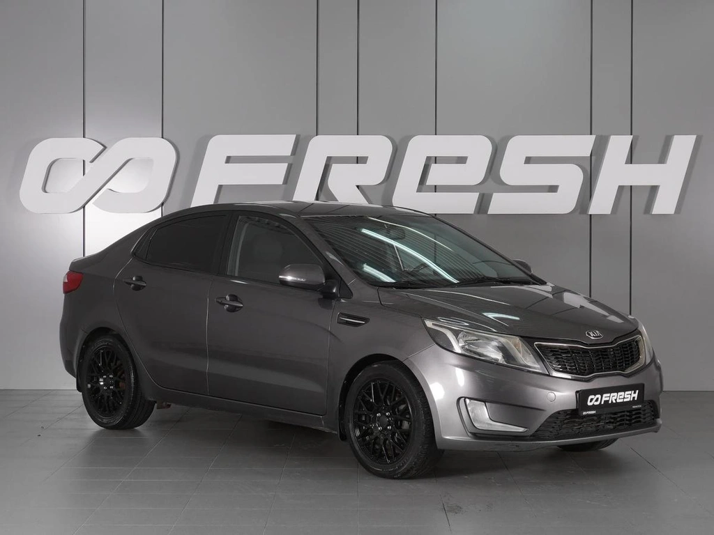 Седан Kia Rio 2014 года, 1095000 рублей, Красный Пахарь
