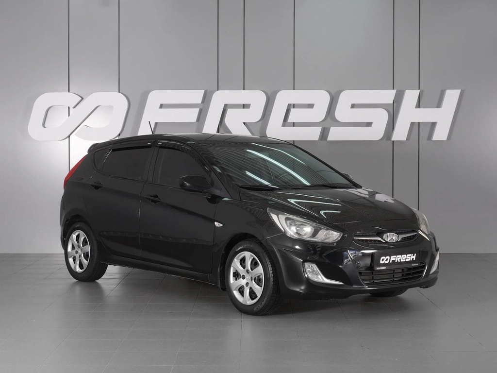 Хетчбэк Hyundai Solaris 2011 года, 739000 рублей, Минеральные Воды