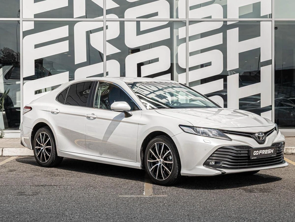 Седан Toyota Camry 2020 года, 2960000 рублей, Краснодар