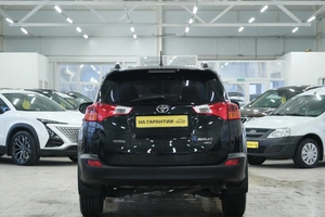 Внедорожник Toyota RAV4 2012 года, 1649000 рублей, Омск