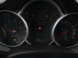 Седан Chevrolet Cruze 2011 года, 678125 рублей, Омск