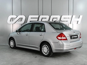 Седан Nissan Tiida 2010 года, 675000 рублей, Аксай
