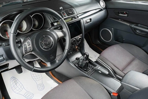 Седан Mazda 3 2007 года, 529000 рублей, Тюмень