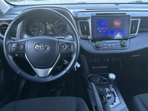 Внедорожник Toyota RAV4 2017 года, 2149000 рублей, Уфа