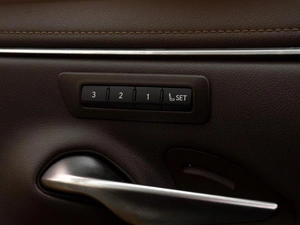 Седан Lexus ES 2019 года, 2949000 рублей, Тюмень