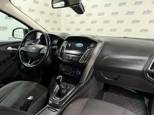 Седан Ford Focus 2017 года, 810000 рублей, Красноярск