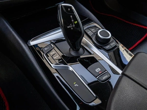 Седан BMW 5 серия 2019 года, 3260000 рублей, Краснодар