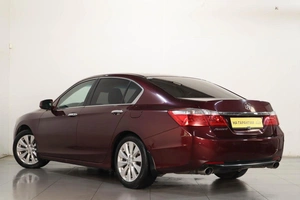 Седан Honda Accord 2013 года, 1289000 рублей, Челябинск