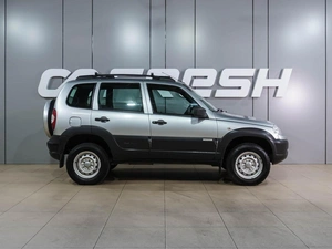 Внедорожник Chevrolet Niva 2016 года, 719000 рублей, Воронеж