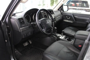 Внедорожник Mitsubishi Pajero 2019 года, 3390000 рублей, Красноярск