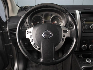 Внедорожник Nissan X-Trail 2010 года, 1130000 рублей, Омск