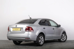 Седан Volkswagen Polo 2017 года, 1099000 рублей, Томск