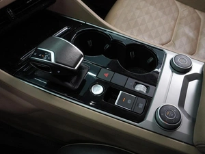 Внедорожник Volkswagen Touareg 2019 года, 5899000 рублей, Воронеж