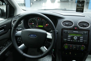 Хетчбэк Ford Focus 2007 года, 603000 рублей, Солонцы