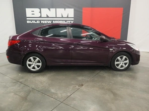 Седан Hyundai Solaris 2013 года, 820000 рублей, Курск