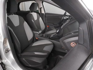 Хетчбэк Ford Focus 2013 года, 1049000 рублей, Минеральные Воды