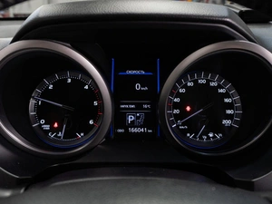 Внедорожник Toyota Land Cruiser Prado 2016 года, 3999000 рублей, Тюмень