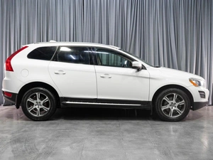 Внедорожник Volvo XC60 2011 года, 1495000 рублей, Тюмень