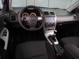 Седан Toyota Corolla 2011 года, 899000 рублей, Воронеж