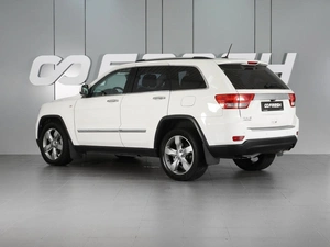 Внедорожник Jeep Grand Cherokee 2012 года, 1819000 рублей, Красный Пахарь