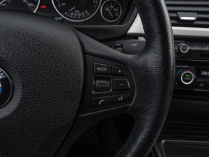 Седан BMW 3 серия 2018 года, 2459000 рублей, Краснодар