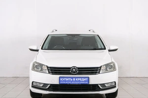 Универсал Volkswagen Passat 2011 года, 1149000 рублей, Красноярск