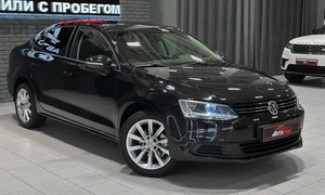 Седан Volkswagen Jetta 2012 года, 890000 рублей, Красноярск