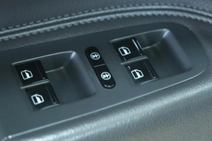Внедорожник Volkswagen Touareg 2008 года, 1089000 рублей, Омск