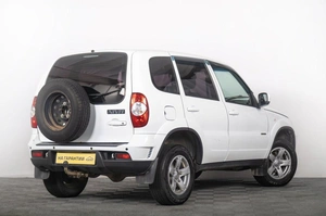 Внедорожник Chevrolet Niva 2018 года, 799000 рублей, Томск