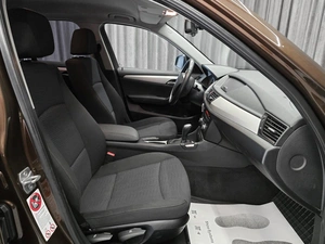 Внедорожник BMW X1 2013 года, 975000 рублей, Красноярск