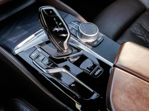 Седан BMW 5 серия 2020 года, 5750000 рублей, Большой Сочи