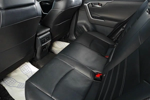 Внедорожник Toyota RAV4 2020 года, 4119000 рублей, Тюмень