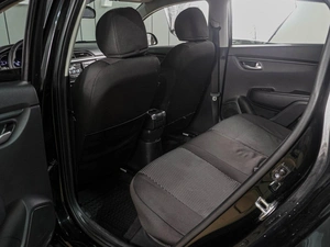 Хетчбэк Kia Rio X-Line 2018 года, 1290000 рублей, Воронеж