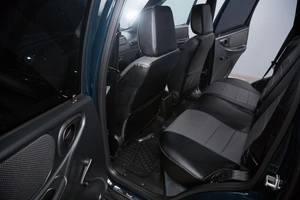 Внедорожник ВАЗ (LADA) Niva Travel 2024 года, 1177000 рублей, Красноярск