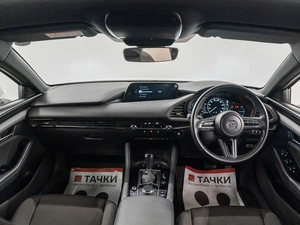 Хетчбэк Mazda 3 2019 года, 1700000 рублей, Красноярск