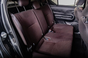 Хетчбэк Toyota Aqua 2017 года, 1239000 рублей, Томск